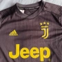 JUVENTUS CR7 ADIDAS 9-10y 140cm 100% ОРИГИНАЛНА детска фланелка Адидас Ювентус Роналдо kids jersey, снимка 3