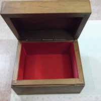 Кутия дървена, снимка 2 - Други ценни предмети - 28115048