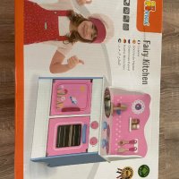 Нова детска дървена кухня-Viga toys, снимка 2 - Играчки за стая - 43024391