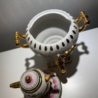 Руски порцелан Гжель самовар, снимка 1 - Антикварни и старинни предмети - 43746995