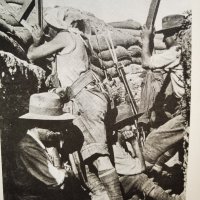 Всичко, което трябва да се знае за Първата Световна война 1914-1918  *	Автор: Хесус Ернандес, снимка 15 - Енциклопедии, справочници - 39493811