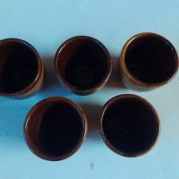 Керамични чашки за ракия 5 бр., снимка 2 - Антикварни и старинни предмети - 26904128