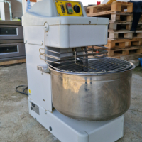 Тестомесачка 22 kg Sigma, снимка 1 - Обзавеждане на кухня - 44847519