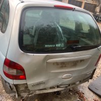 На Части Renault Scenic 1.9 DCi Рено Сценик 1,9 ДЦи 102кс 2002г, снимка 4 - Автомобили и джипове - 43130791