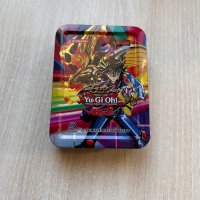 Продавам нови Yu-Gi-Oh ARC-V карти в метална кутия, снимка 1 - Детски книжки - 39315404