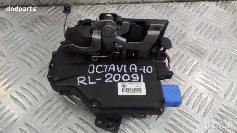 Брава врата Skoda Octavia 2010г.(задна лява), снимка 1