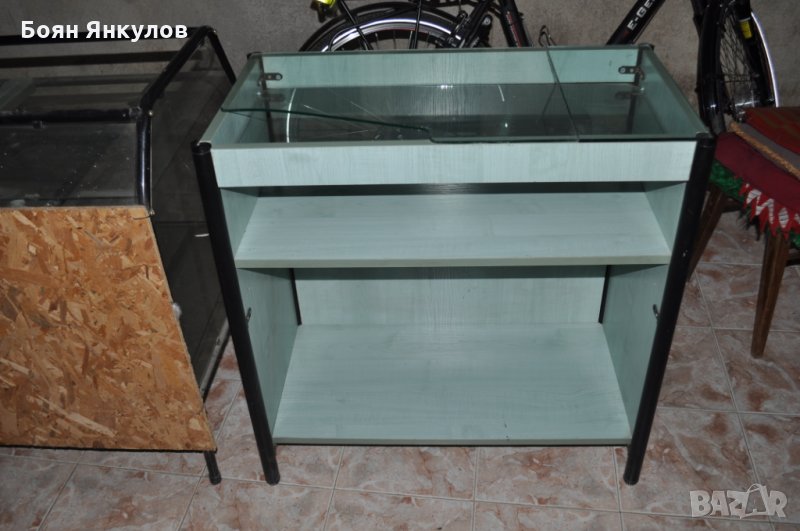 Метални стилажи за магазин, снимка 1