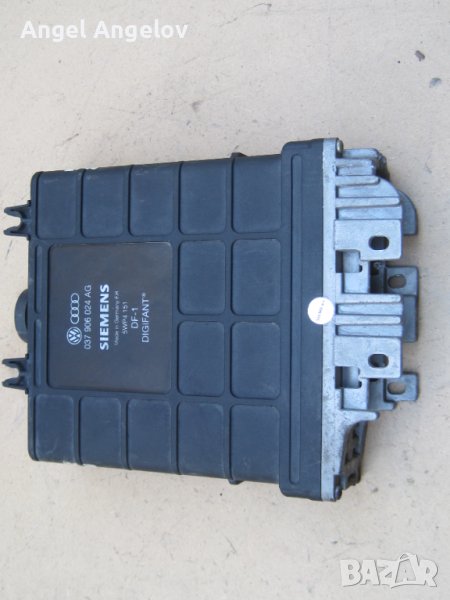 Компютър (ECU) 037906024AG VW GOLF III (1H1) 2.0 gti 037906024AG Siemens [1991-1997], снимка 1