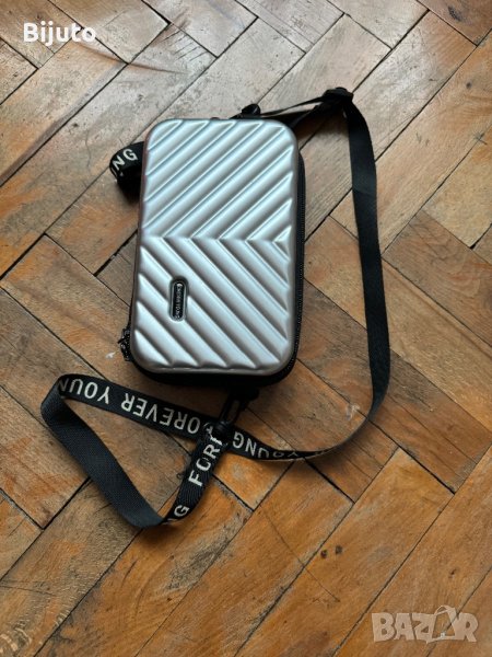 Малка чанта , снимка 1