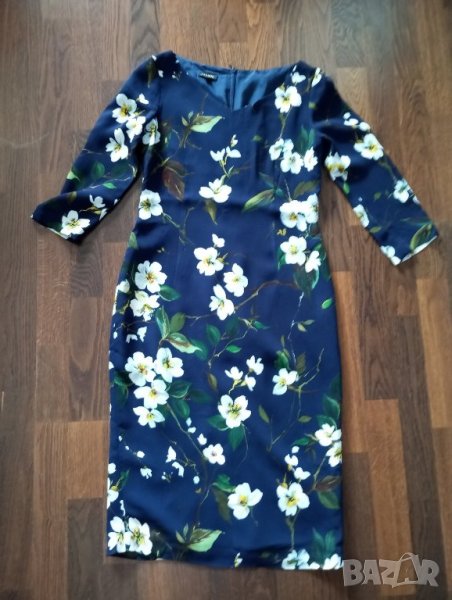 Escada рокля оригинал, снимка 1