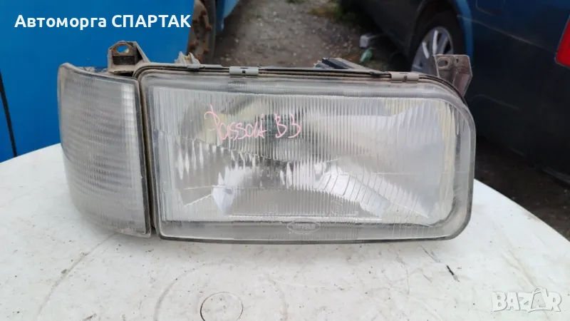 VW Passat Wagon B3 2.0 1992 Десен Ел. фар с мигач, снимка 1