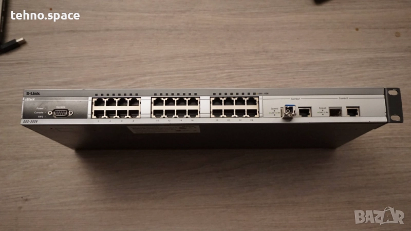 D-Link Des-3526 Мрежов слитер, снимка 1