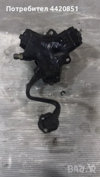 Помпа За Високо Налягане (ГНП) За Toyota Matrix 2002 - 0445010050 , 33100-27500, снимка 1