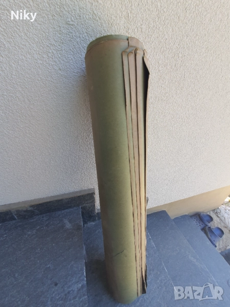 Зелен картон за чертане от соца , снимка 1