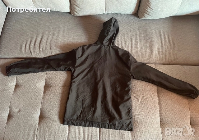 Valentino ветровка/горнище, снимка 3 - Суичъри - 52004111