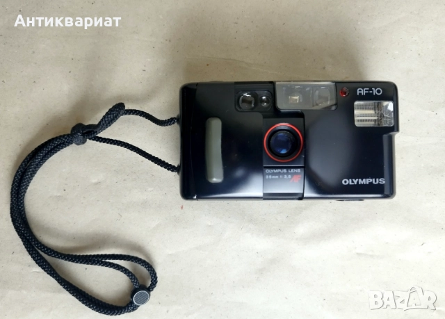 Японски фотоапарат с лента Olympus AF-10, снимка 3 - Фотоапарати - 52572682