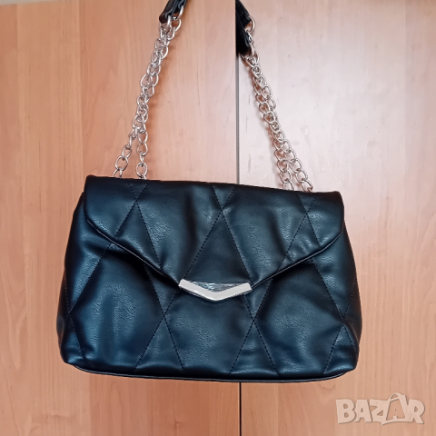 Чанта със синжири, снимка 8 - Чанти - 44866801