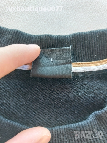 Използвана в добро състояние блуза Boss L, снимка 4 - Блузи - 52654325