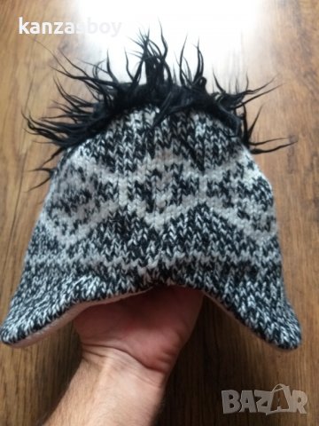 eisbär hats - страхотна зимна шапка КАТО НОВА, снимка 8 - Шапки - 38926945