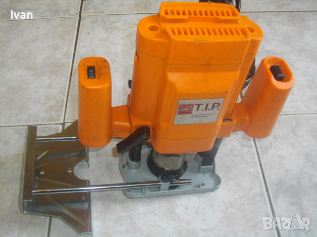 TIP OF700-Професионална Немска Оберфреза-Ход 55мм-700W-16000-28000/min-ОТЛИЧНА-С ВОДАЧ, снимка 9 - Други инструменти - 36544544