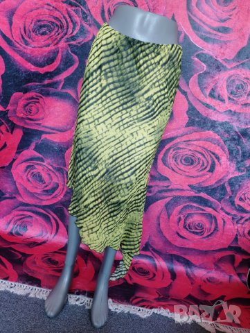 Неоново зелена лятна пола под коляно Л , снимка 1