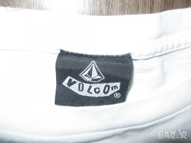 Тениски VANS, VOLCOM   мъжки,С и М, снимка 5 - Тениски - 36634167
