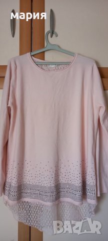 Дамска блуза с камъчета, снимка 1 - Блузи с дълъг ръкав и пуловери - 38338683