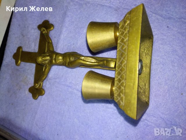 Старо КРАСИВО МАСИВНО НАСТОЛНО БРОНЗОВО РАЗПЯТИЕ КРЪСТ с ДВЕ КАНДИЛЦА 42678, снимка 10 - Декорация за дома - 43827861