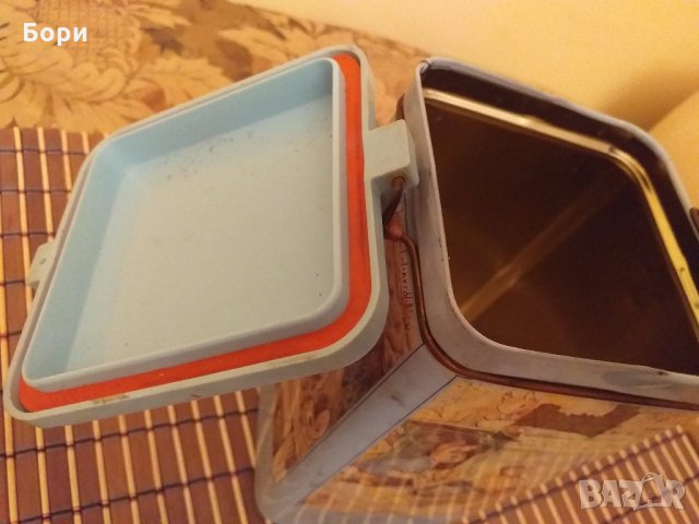 EDUSCHO Метална кутия 1988г, снимка 9 - Други ценни предмети - 27871122