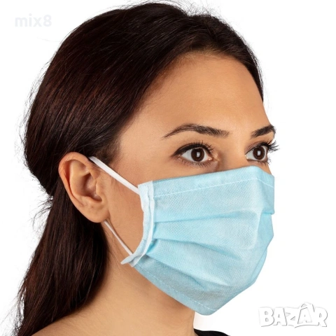 Трислойна предпазна маска за лице