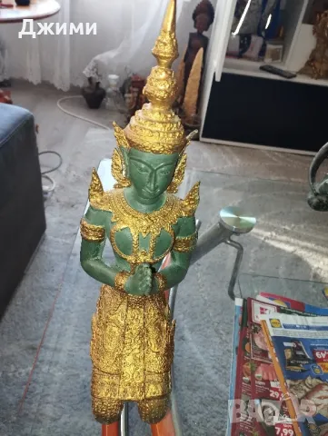 различни азиатски бронзови скулптори