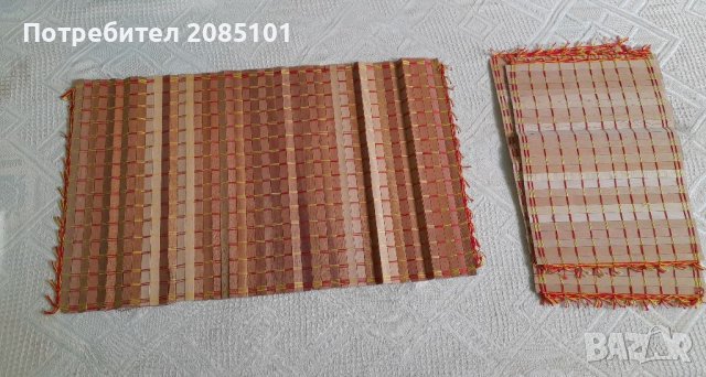 Постелки за маса