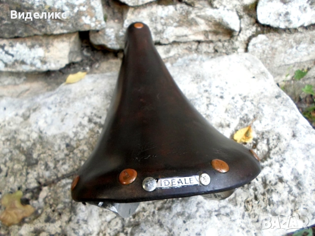 Седалка от ретро велосипед/Ideale 90/, снимка 5 - Части за велосипеди - 52198644