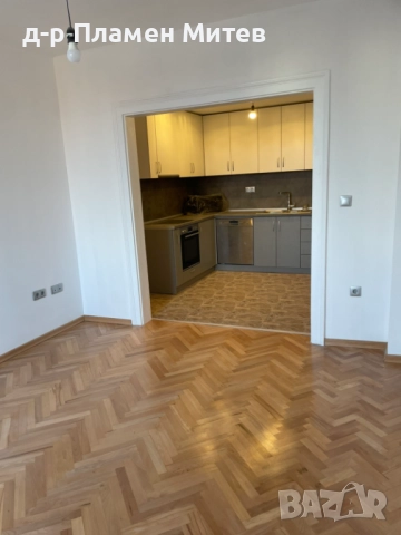 Давам 3-СТАЕН апартамент срещу парламента, снимка 6 - Апартаменти - 52447928