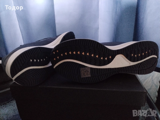 Emporio Armani EA7 42 номер, снимка 7 - Маратонки - 52095866