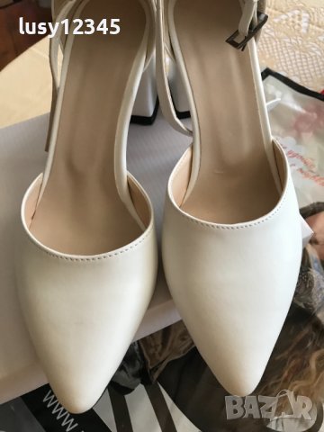 Дамски бели сандали! №38, снимка 3 - Дамски елегантни обувки - 37093749