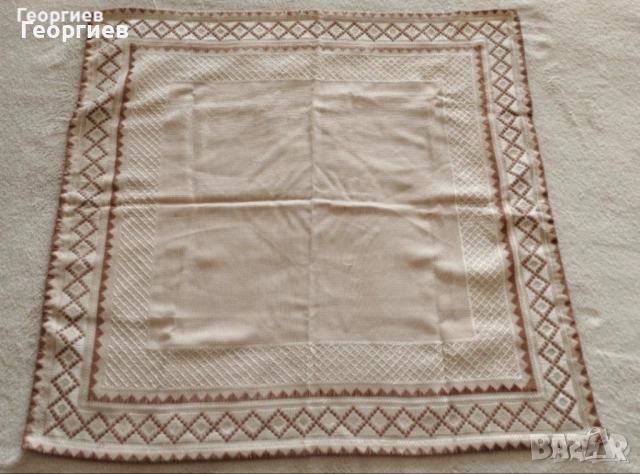 Ръчно тъкан кавиьор,бродирани възглавници,и карета., снимка 11 - Други - 35686041