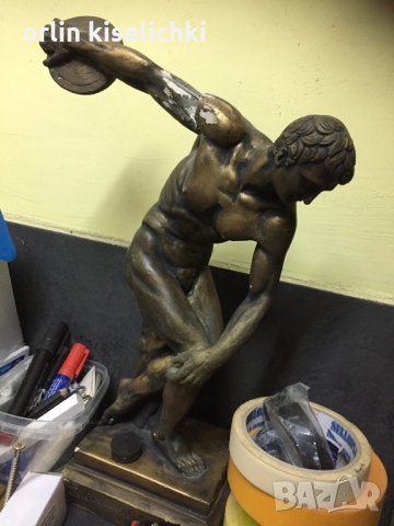 Скулптура Символа на Спорта, снимка 1
