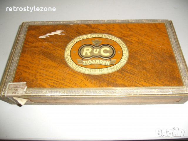 № 6752 стара дървена кутия   - размер 25 / 13 / 3,5 см 