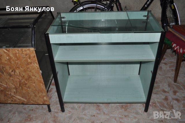 Метални стилажи за магазин, снимка 1