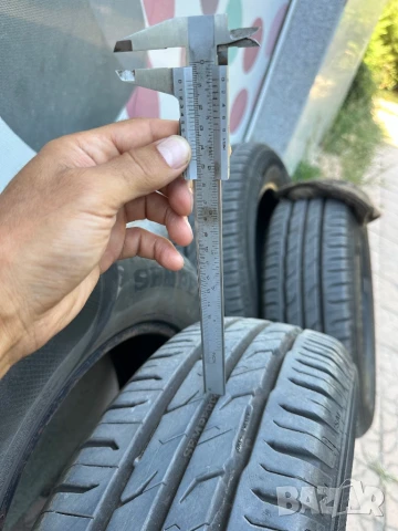 4бр. Semperit 195/65/R15 8мм грайфер, снимка 5 - Гуми и джанти - 51311574