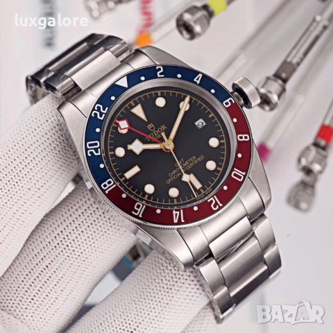 Мъжки часовник Tudor Black Bay GMT Pepsi с автоматичен механизъм