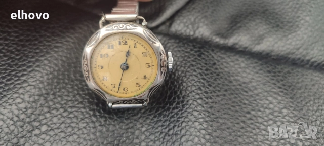 Стар швейцарски сребърен часовник