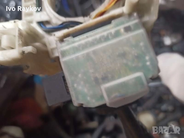 Лостчета светлини и чистачки Mitsubishi Colt VI CZ3 , снимка 5 - Части - 52977020