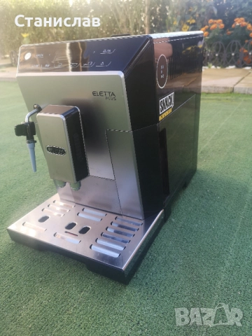 Кафемашина Delonghi Eletta Plus, снимка 2 - Кафемашини - 52774414