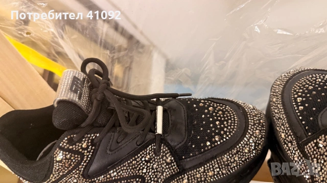 Обувки с камъни Stevе Madden 40номер, снимка 4 - Дамски ежедневни обувки - 52900590