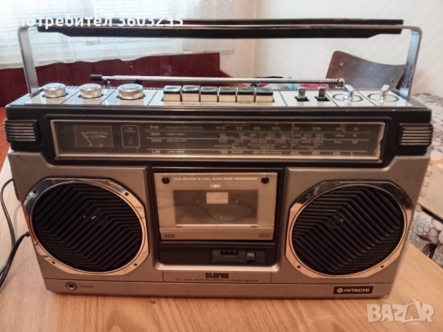 Касетофон Хитачи 