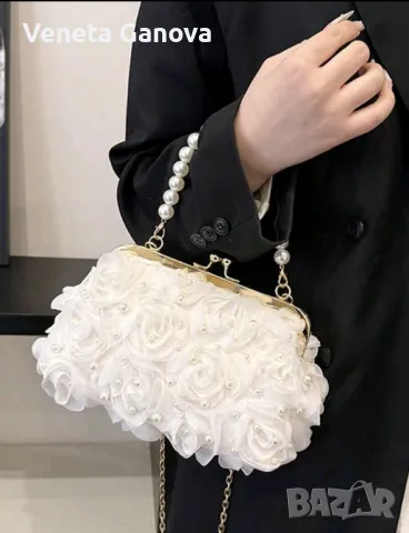Страхотна Бяла клъч чантичка , снимка 4 - Чанти - 50314676