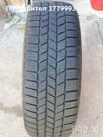 2 броя зимни гуми Континентал
Размер 205/50R/17

