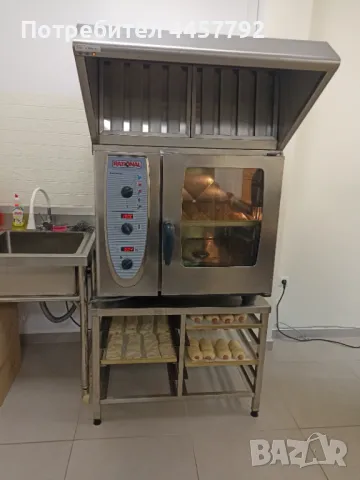 Конвектомат Rational с кондензационен чадър и стойка, снимка 2 - Обзавеждане на кухня - 50079619